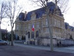The Hotel de Ville (City Hall) in Versailles. 